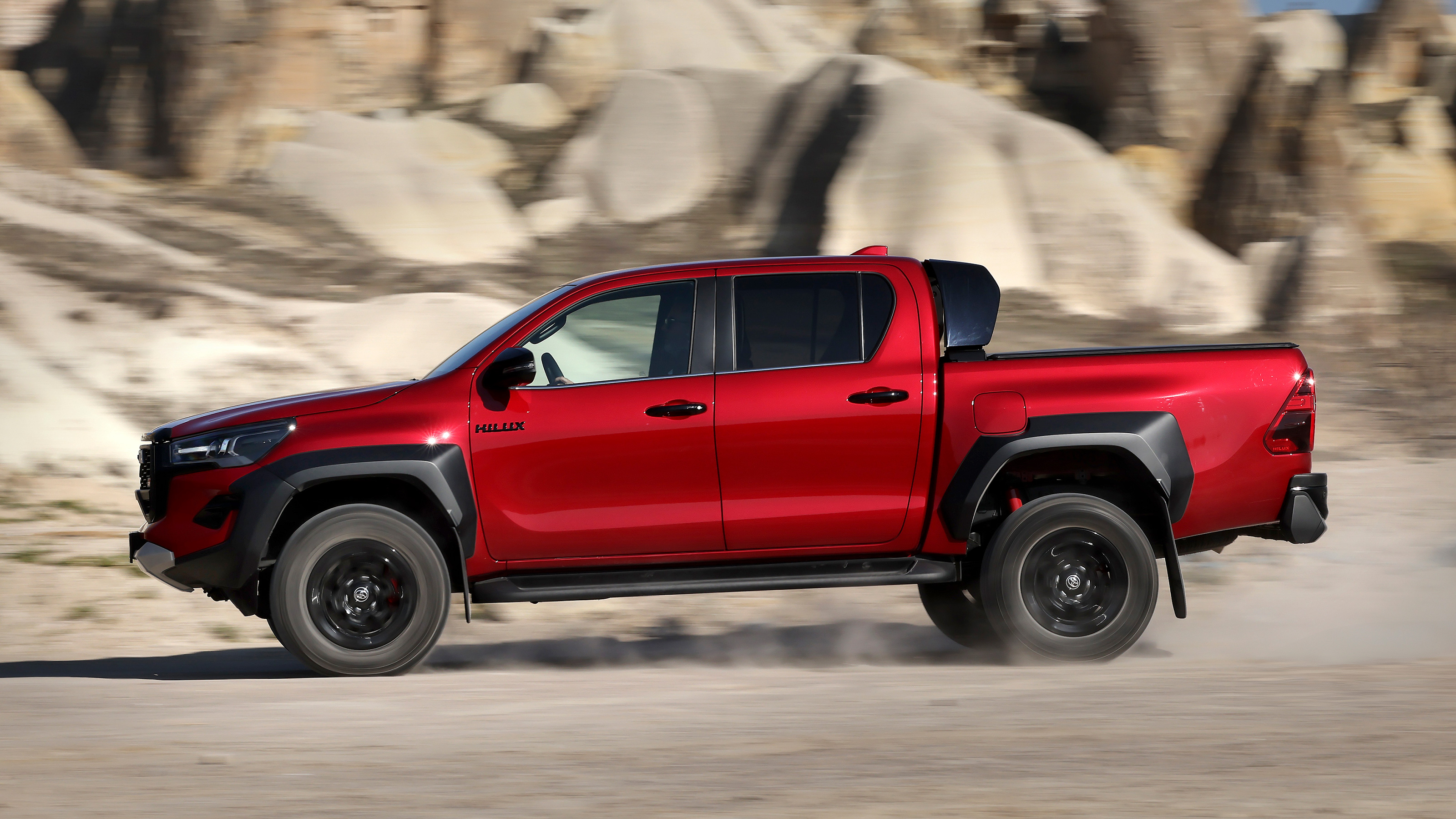 Toyota Hilux profile