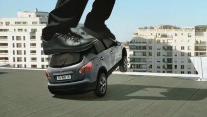 Nissan - Skateboard