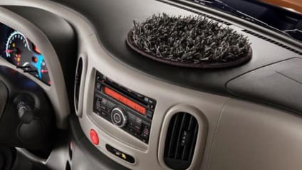 Nissan Cube shagpile dash topper