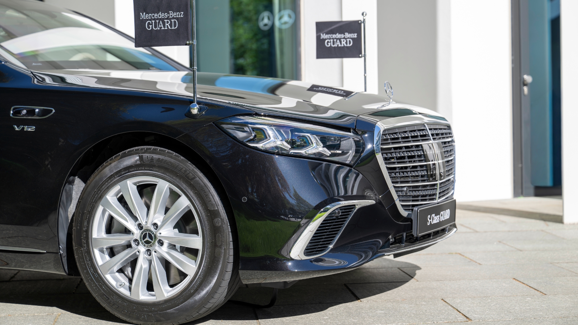 Mercedes Benz S680 GUARD 4Matic