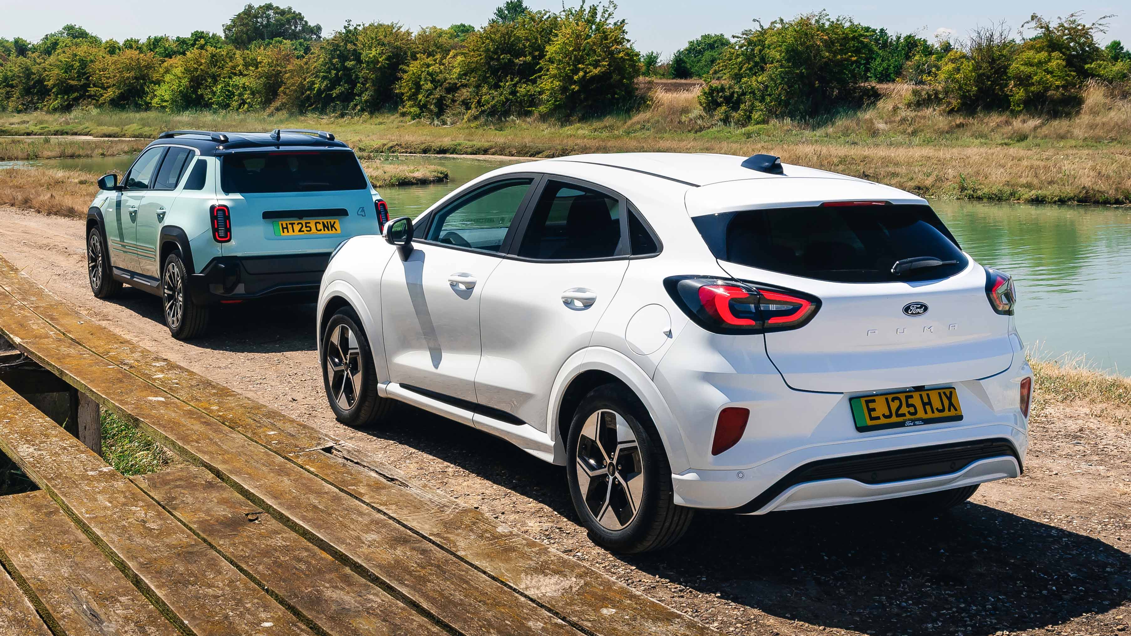 Renault 4 Iconic, Ford Puma Gen-E Select